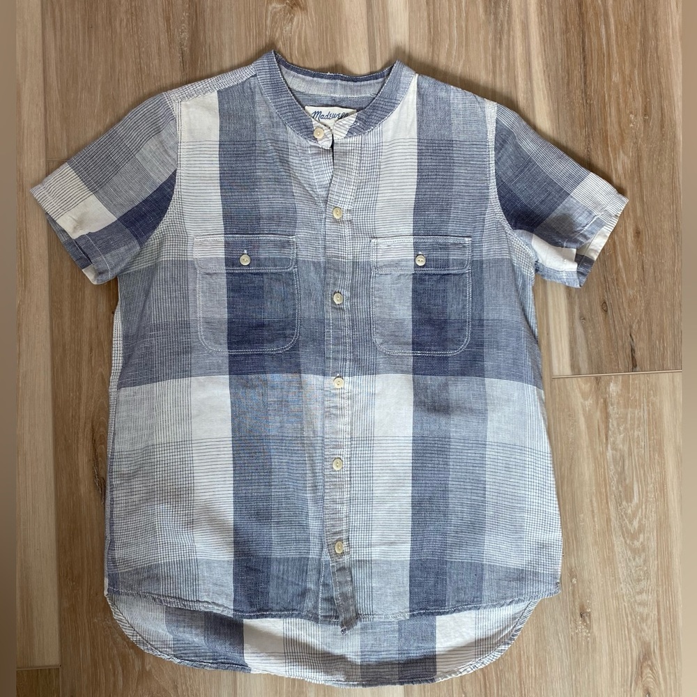 Madewell Cream/White and Blue Cross Hatch Plaid Shortsleeved Button Down
